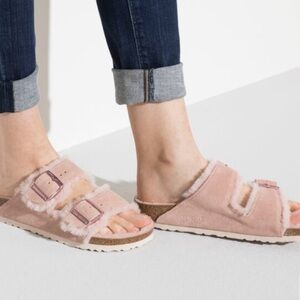 Birkenstock Arizona Big Buckle Shearling Slide Sandals Sz 8 / 39 Pink Suede